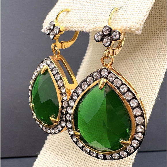 Vintage Nolan Miller Glamour Collection Royal Pear Drop Earrings Emerald Green - Picture 4 of 10